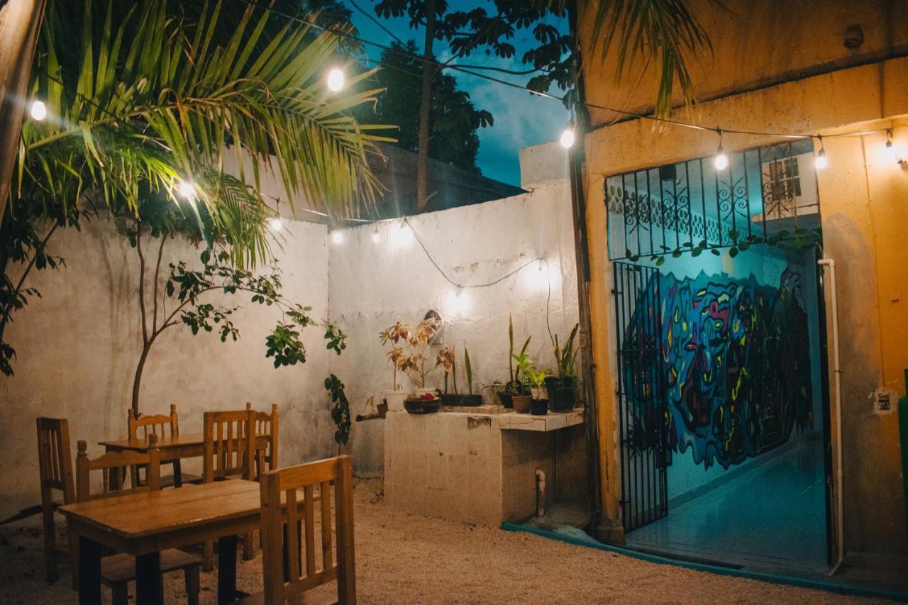 Hotel Posada Aurora メリダ エクステリア 写真