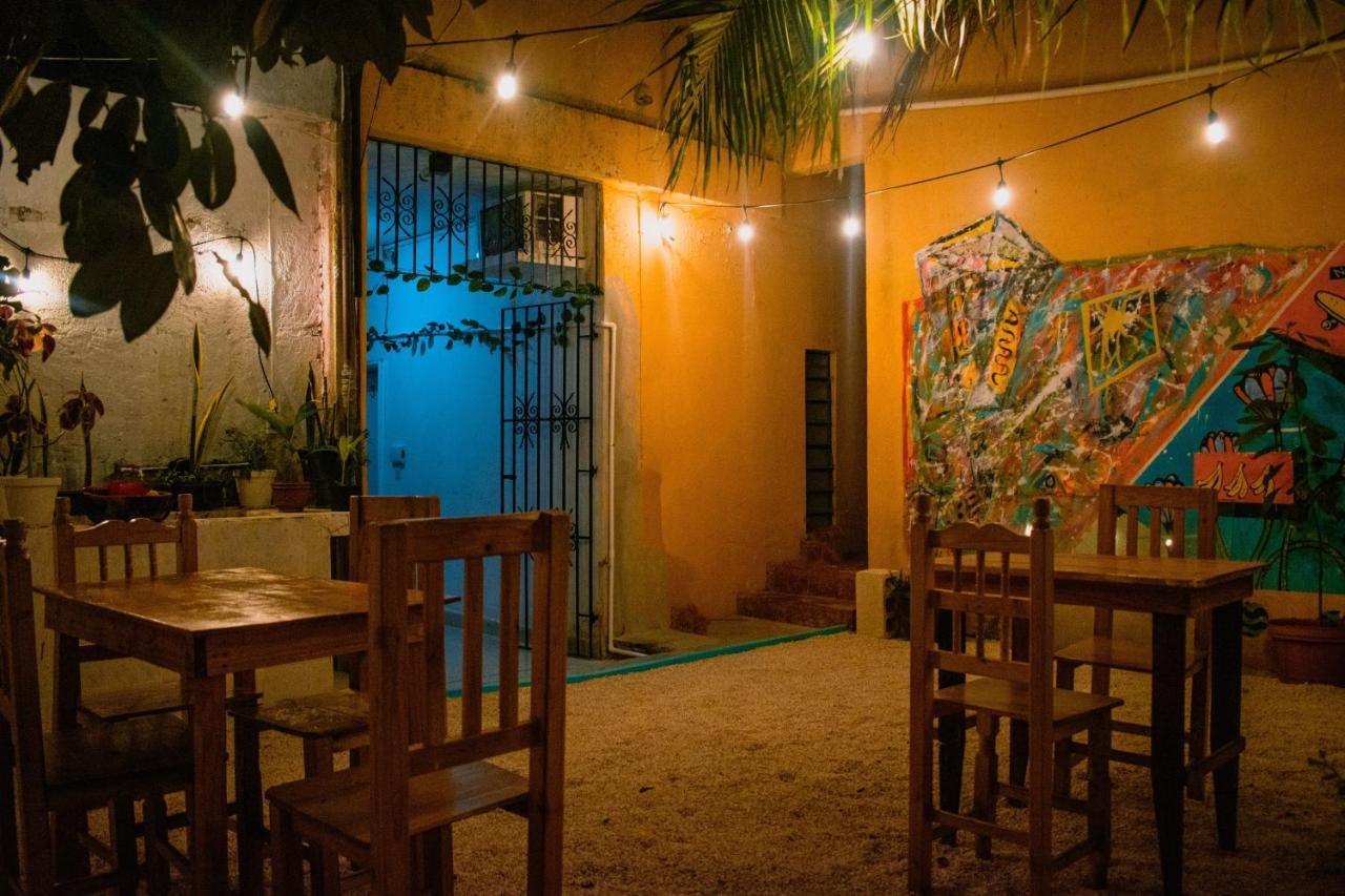 Hotel Posada Aurora メリダ エクステリア 写真